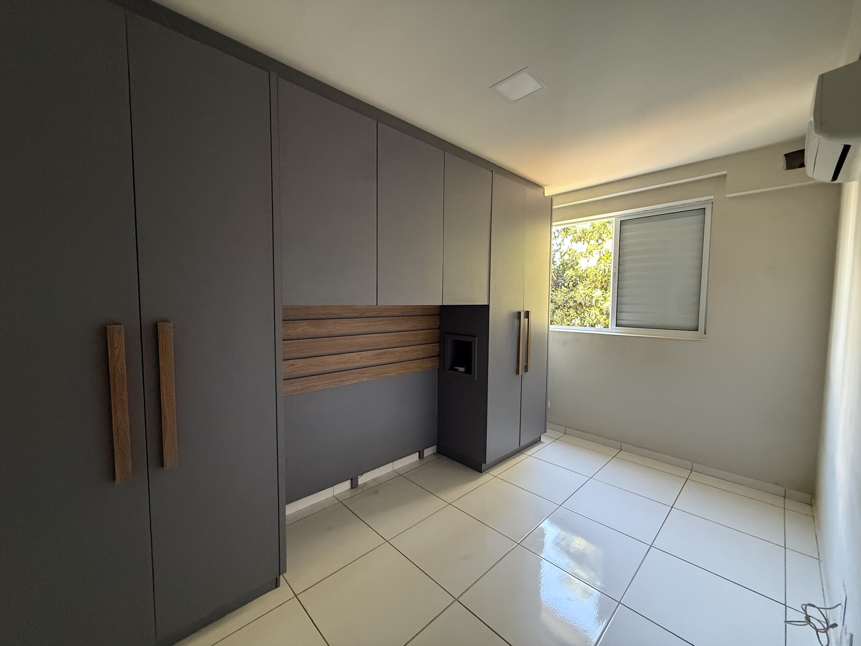 Apartamento com 2 Quartos e 50 m² no Jardim Alvorada em Maringá/PR