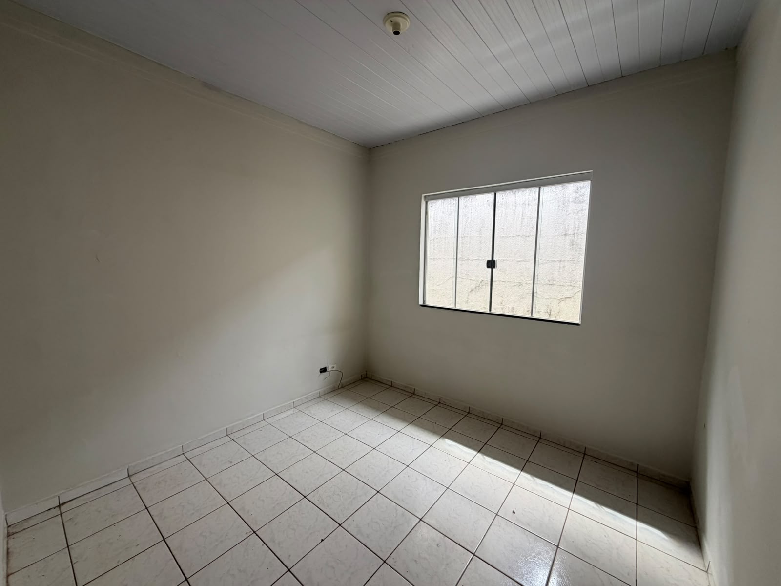 Casa com 2 Quartos e 70m² à Venda no Jardim Liberdade III, Maringá/PR