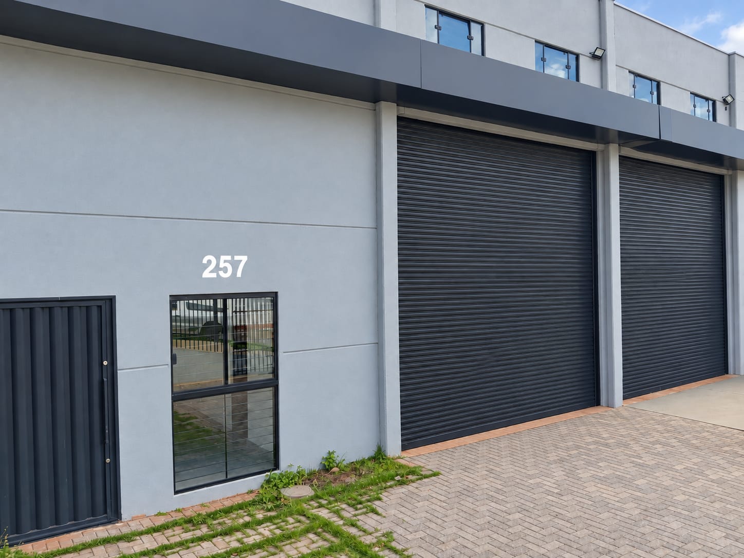 Galpão Comercial Amplo para Locação na Zona 06 – 470 m² Construídos e Excelente Estrutura