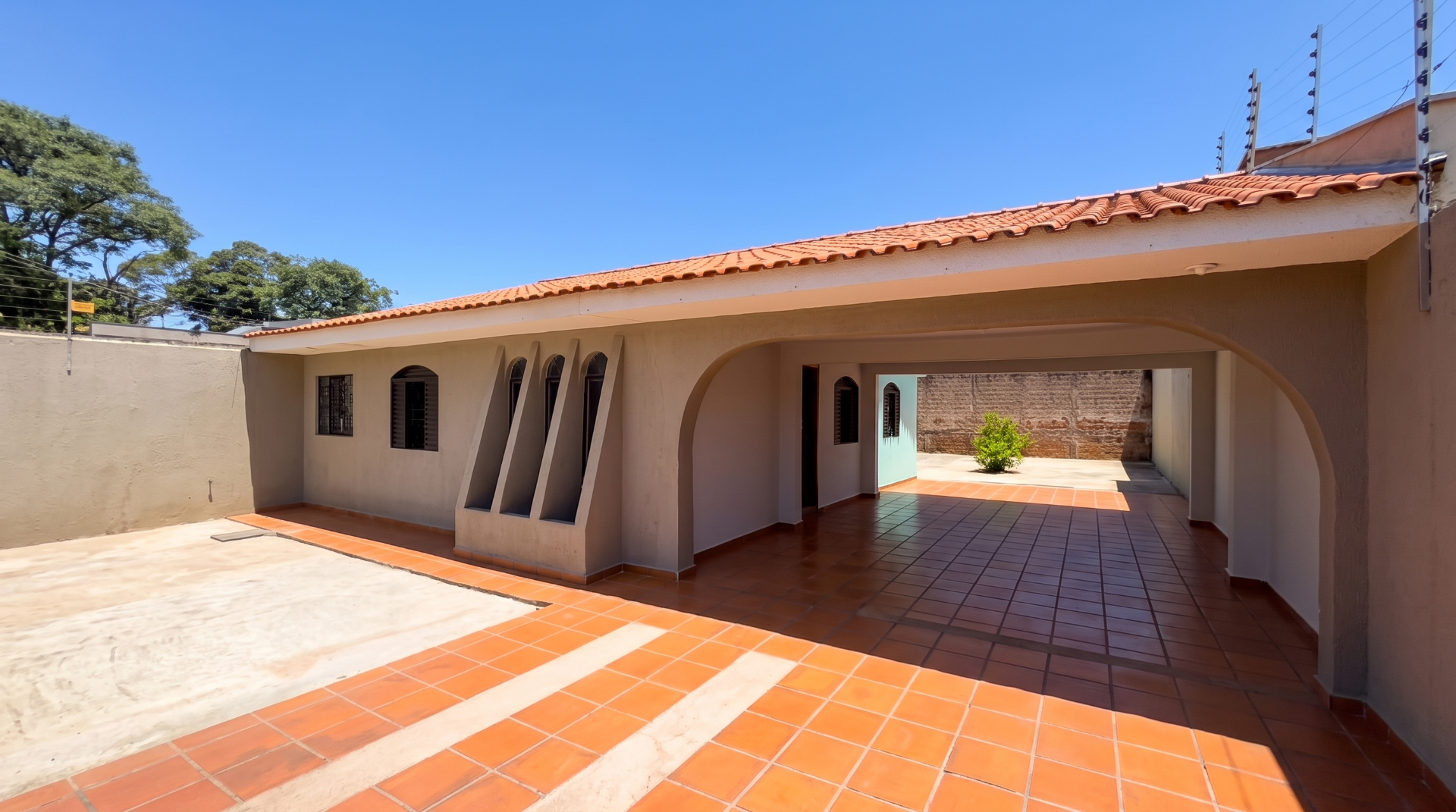 Casa com 2 Quartos, 80 m² e 4 Vagas no Jardim Liberdade - Maringá/PR