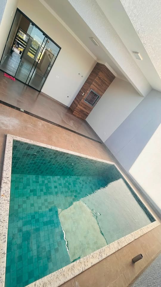 Piscina aquecida e espaço gourmet privativo: sua próxima casa pode estar no Bom Jardim.