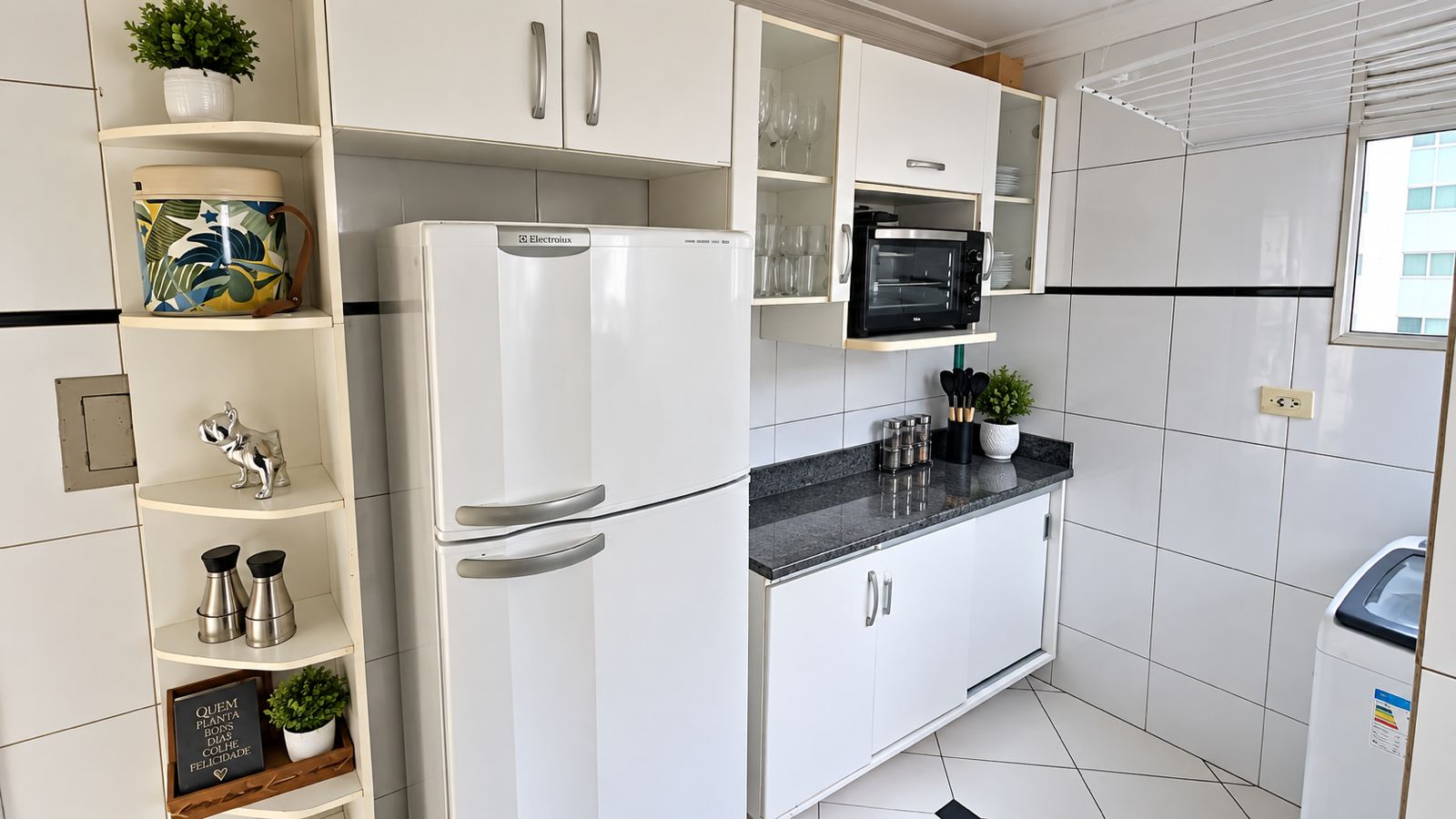 Apartamento com 2 Quartos, 47,23 m²  na Vila Bosque - Maringá/PR