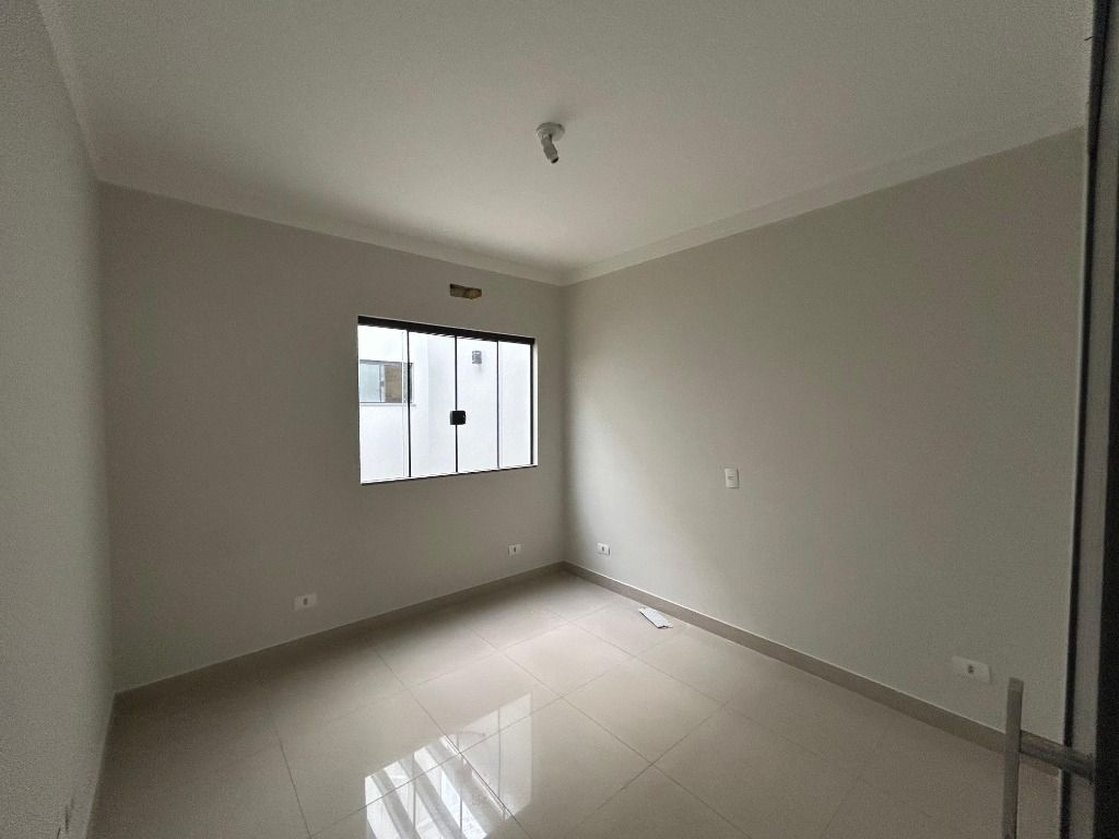 Casa com 3 Quartos, 130 m² - Jardim Alvorada, Maringá/PR