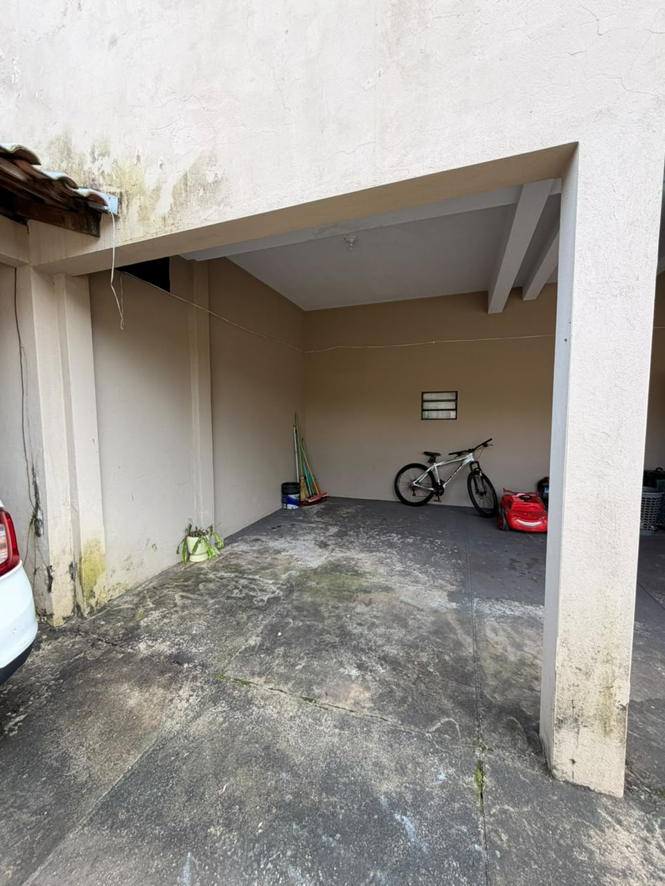 Apartamento com 3 Quartos e 80 m² - Vila Morangueira, Maringá/PR