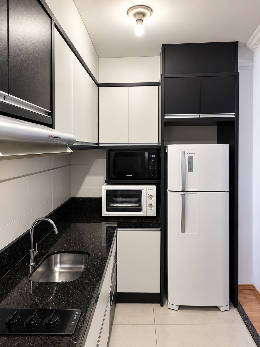 Apartamento com 2 Quartos, 49 m² - Jardim das Estações, Maringá/PR