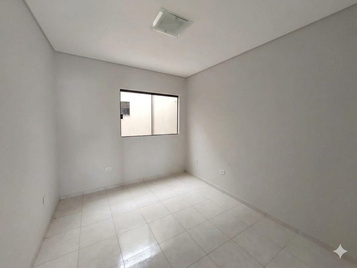 Apartamento de 110 m² com 2 Quartos, 1 Suíte e Sacada no Jardim Universo — Maringá/PR
