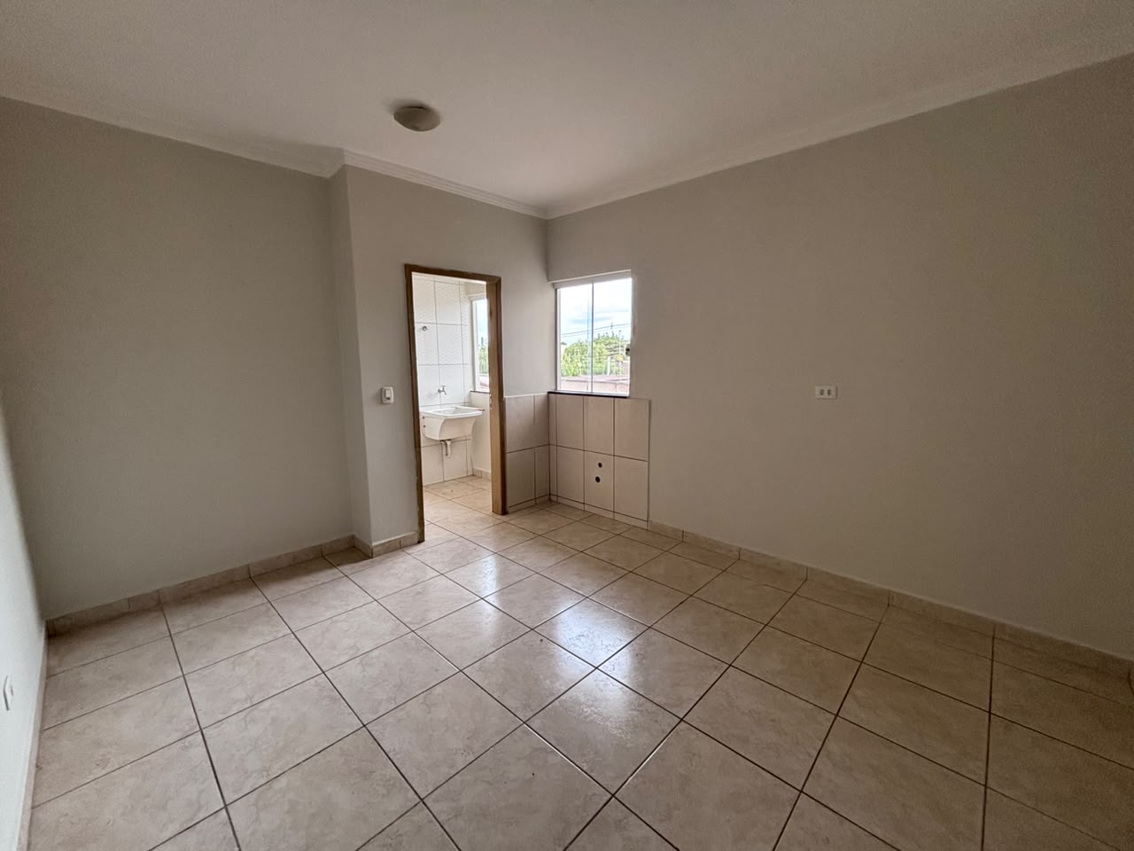 Kitnet com 1 Quarto, 35 m² - Jardim São Clemente, Maringá/PR