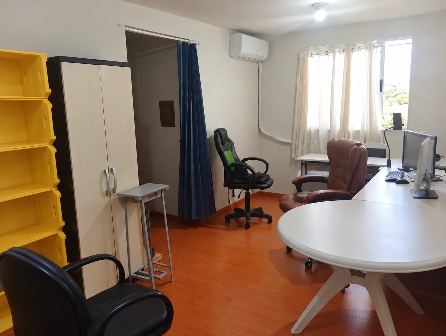 **Apartamento de 3 quartos com garagem e elevador no Edifício Lírios**