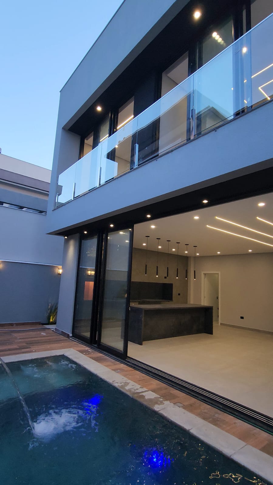 🏡 SOBRADO À VENDA | PARQUE TAUÁ – LONDRINA
