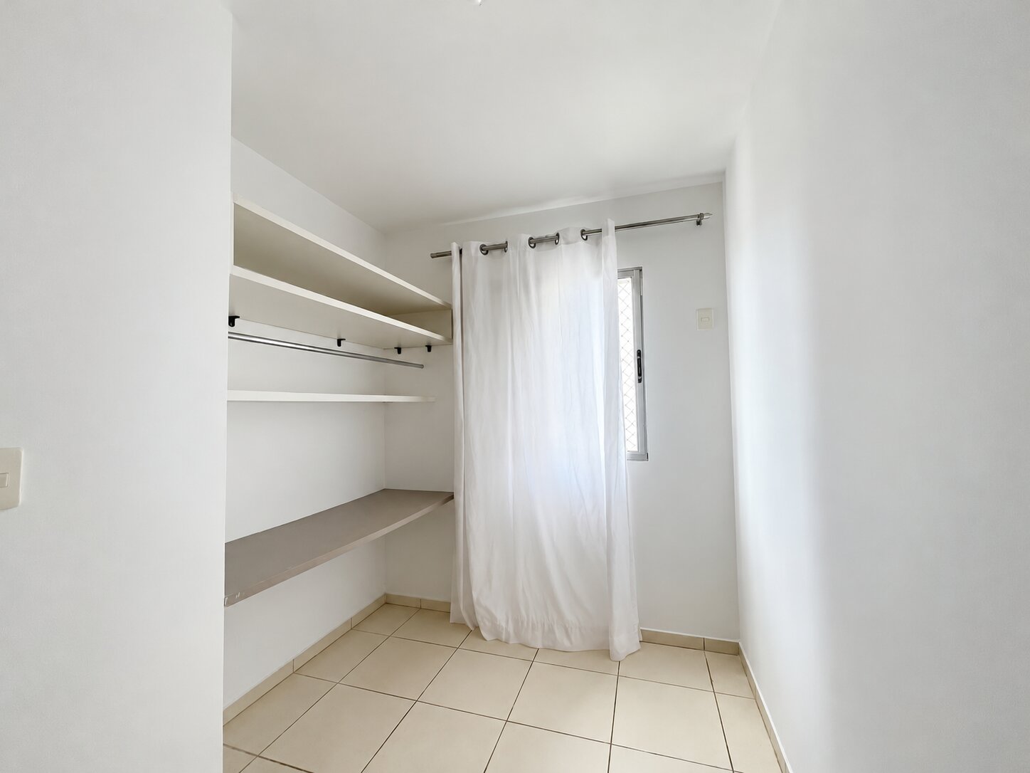 **Seu novo lar no Sumaré! Apartamento com 3 quartos, lazer e vaga de garagem para alugar**