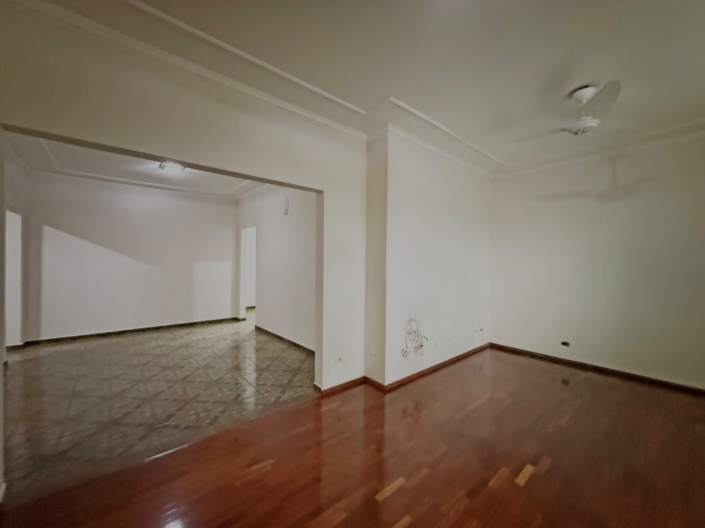 🏡 CASA PARA LOCAÇÃO | 1 SUÍTE + 2 QUARTOS, CHURRASQUEIRA E 3 VAGAS NA VILA ESPERANÇA ✨