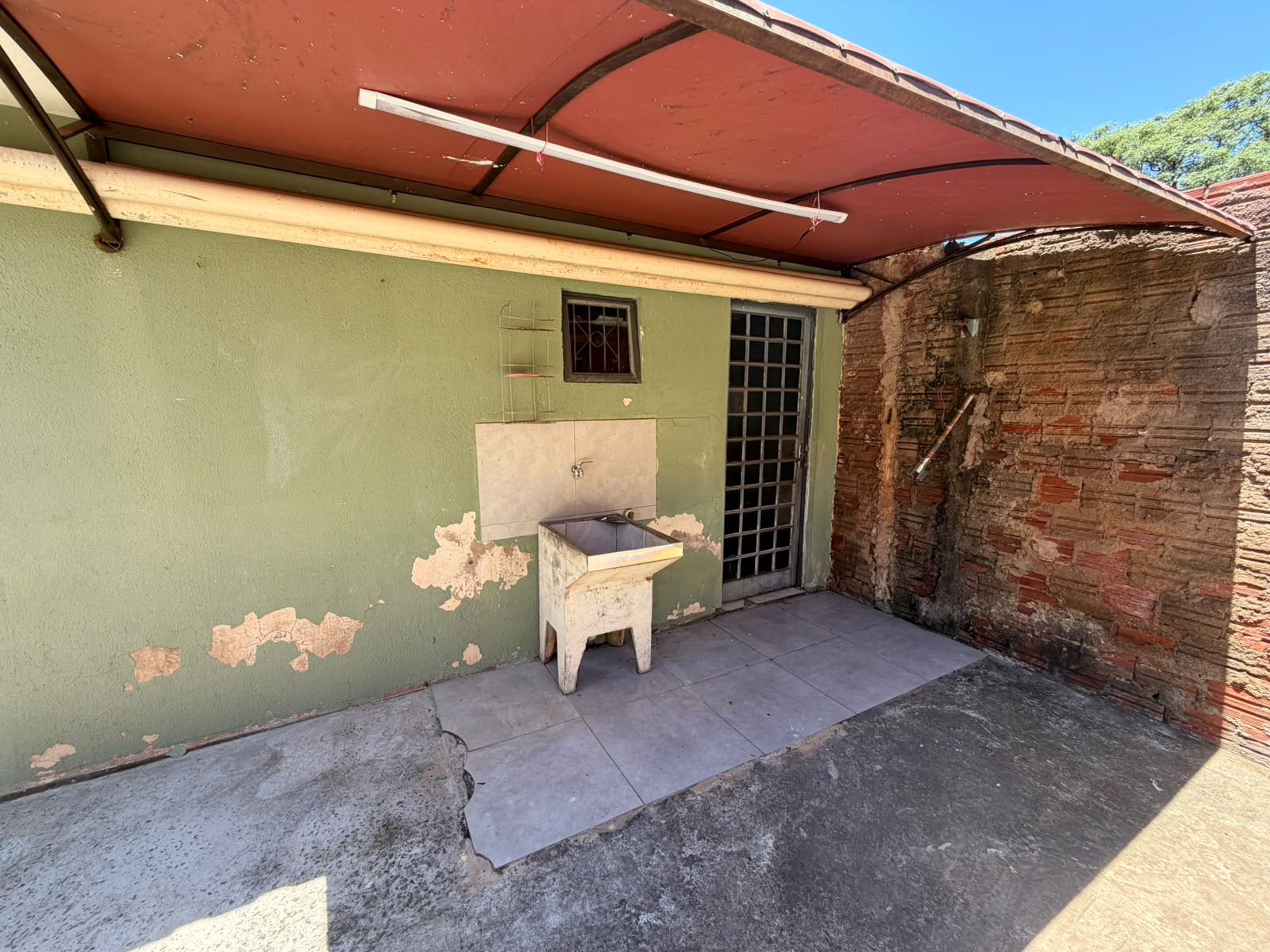 Casa com 2 Quartos, 80 m² e 4 Vagas no Jardim Liberdade - Maringá/PR