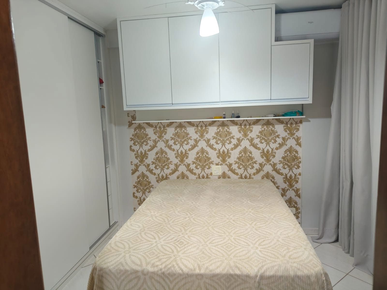 Apartamento Mobiliado para Locação com 3 Quartos no Residencial Vitória Régia – Maringá/PR