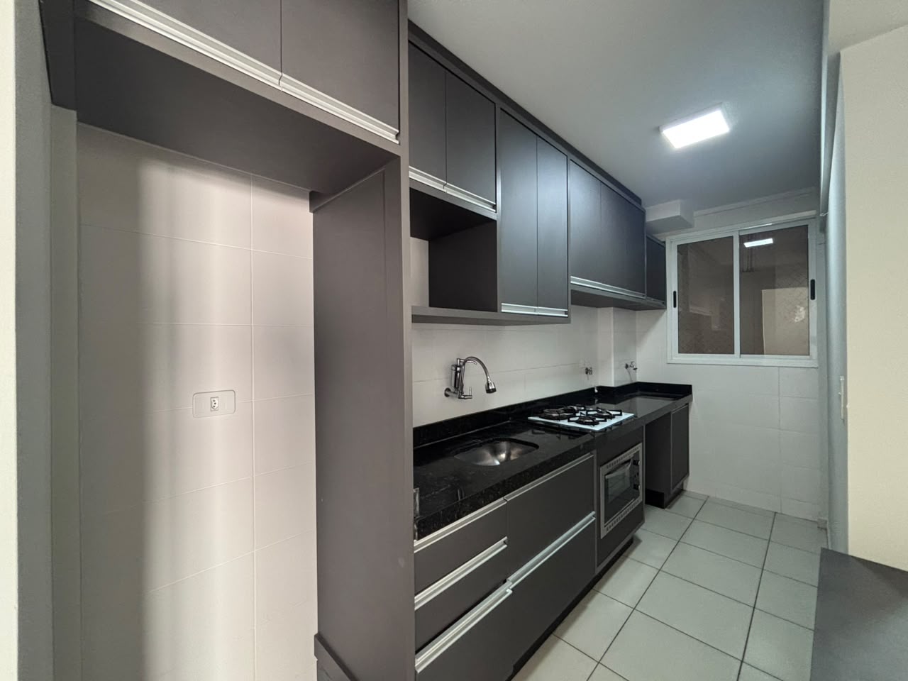 Apartamento 2 Quartos, 42m² e 1 Vaga no Jardim Alvorada, Maringá/PR