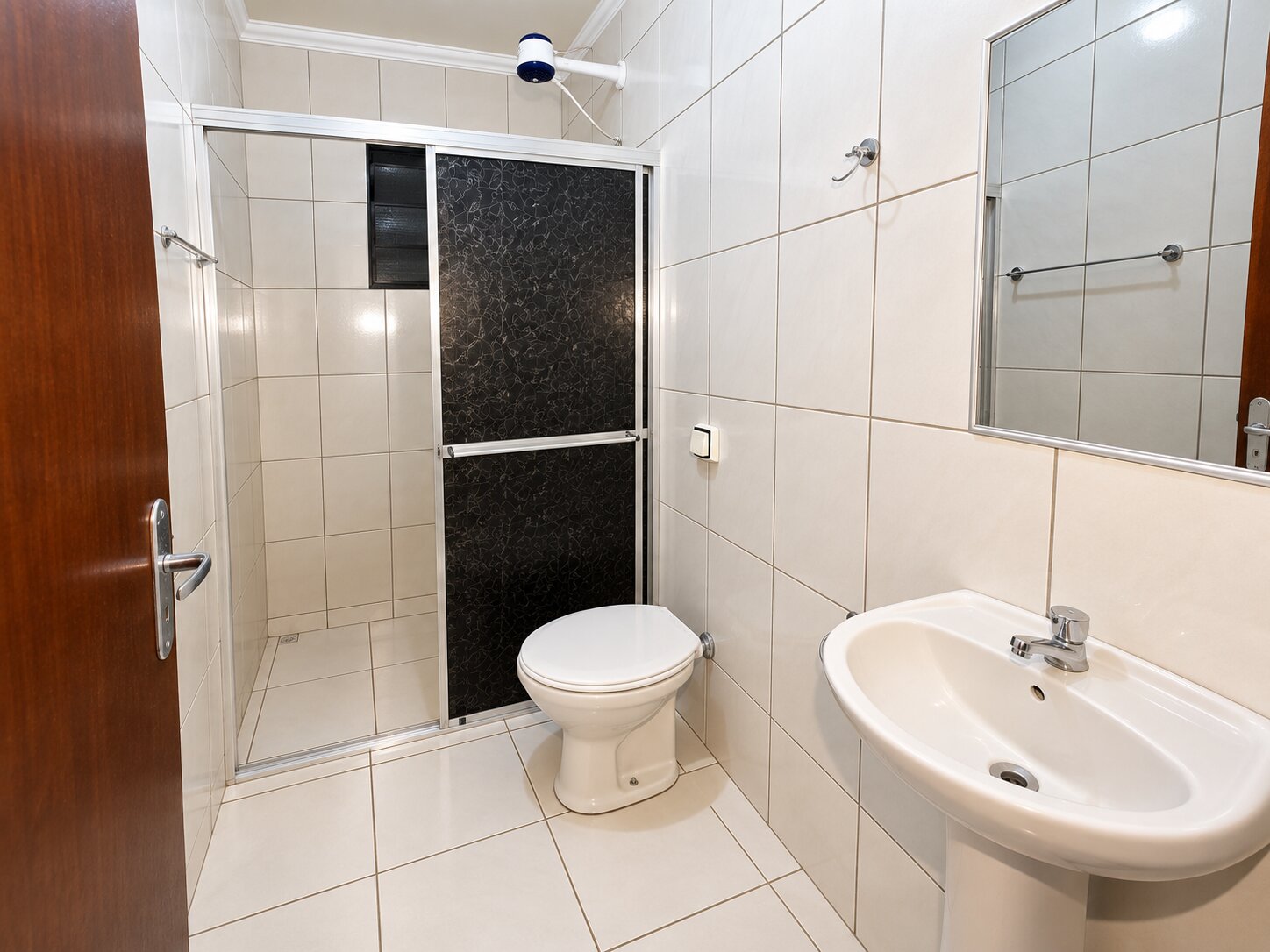🏡 CASA À VENDA OU LOCAÇÃO | 3 QUARTOS SENDO 1 SUÍTE | JARDIM HIGIENÓPOLIS – MARINGÁ