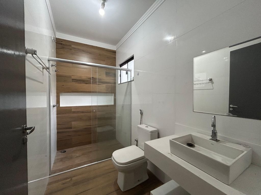 Casa com 3 Quartos, 130 m² - Jardim Alvorada, Maringá/PR