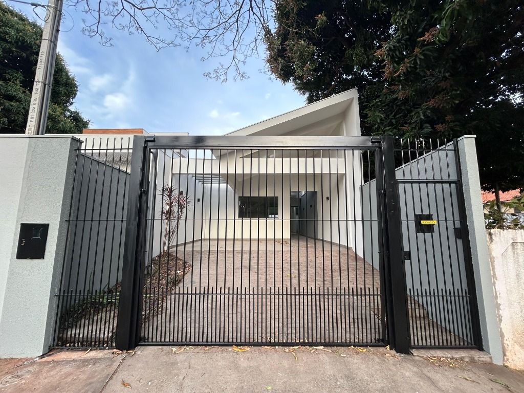 Casa com 3 Quartos, 130 m² - Jardim Alvorada, Maringá/PR