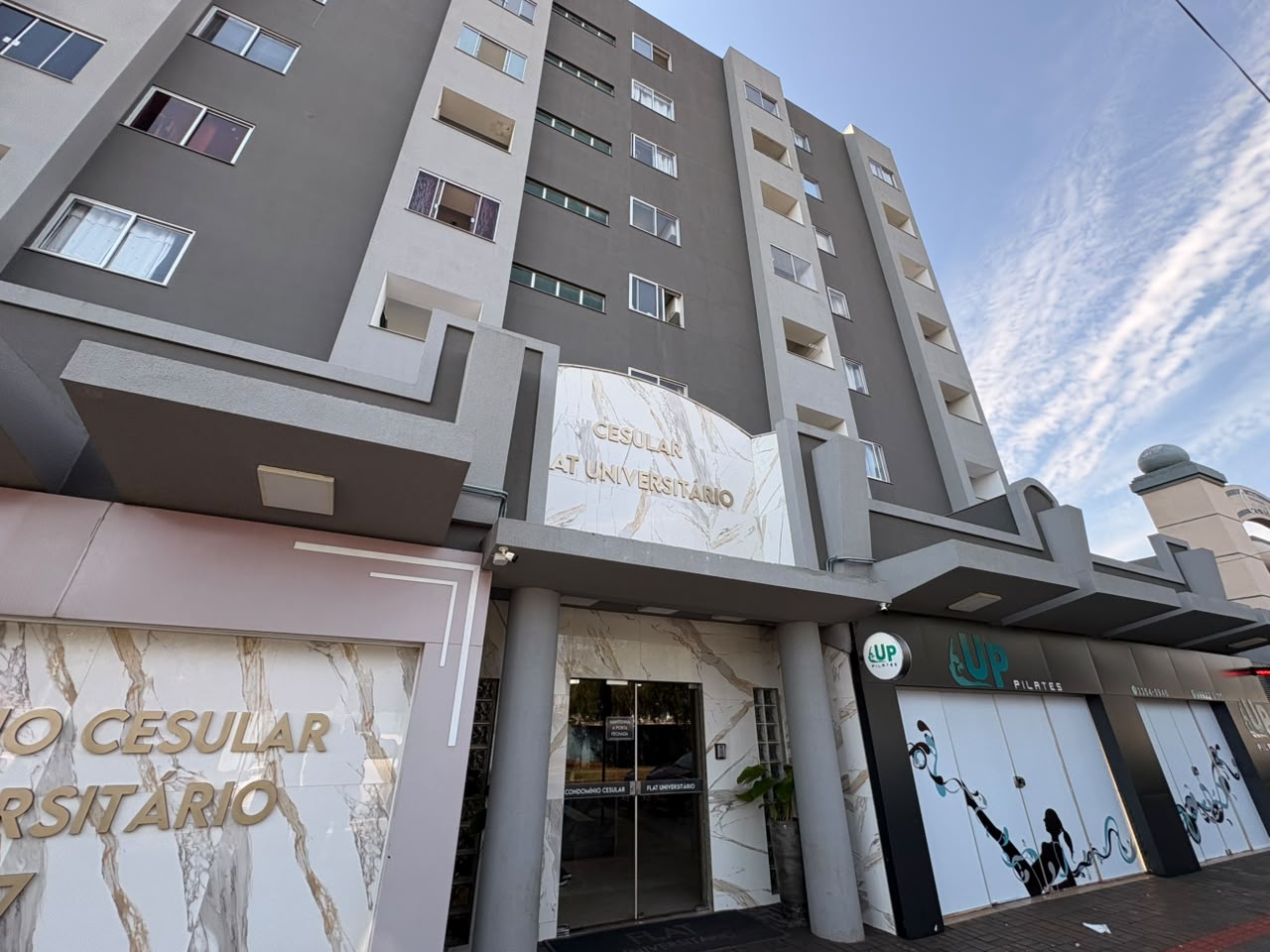 Apartamento Mobiliado para Locação Próximo à Unicesumar em Maringá/PR