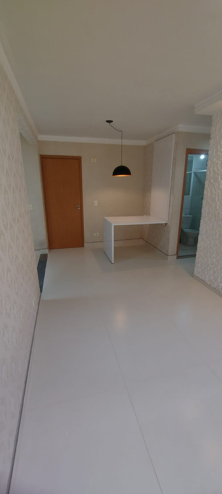 Apartamento para Locação com 1 Suíte + 1 Quarto em Maringá/PR