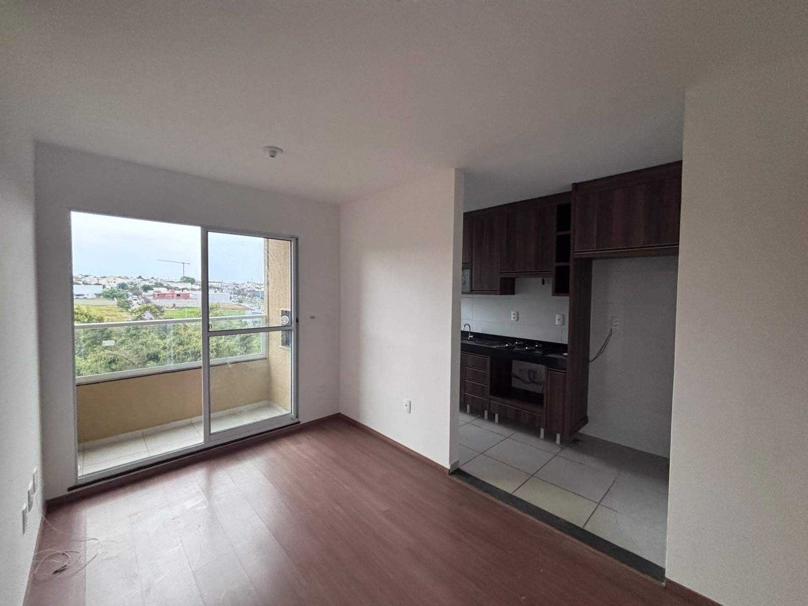 Apartamento com 2 Quartos, 49 m² e 1 Vaga - Zona 07, Maringá/PR