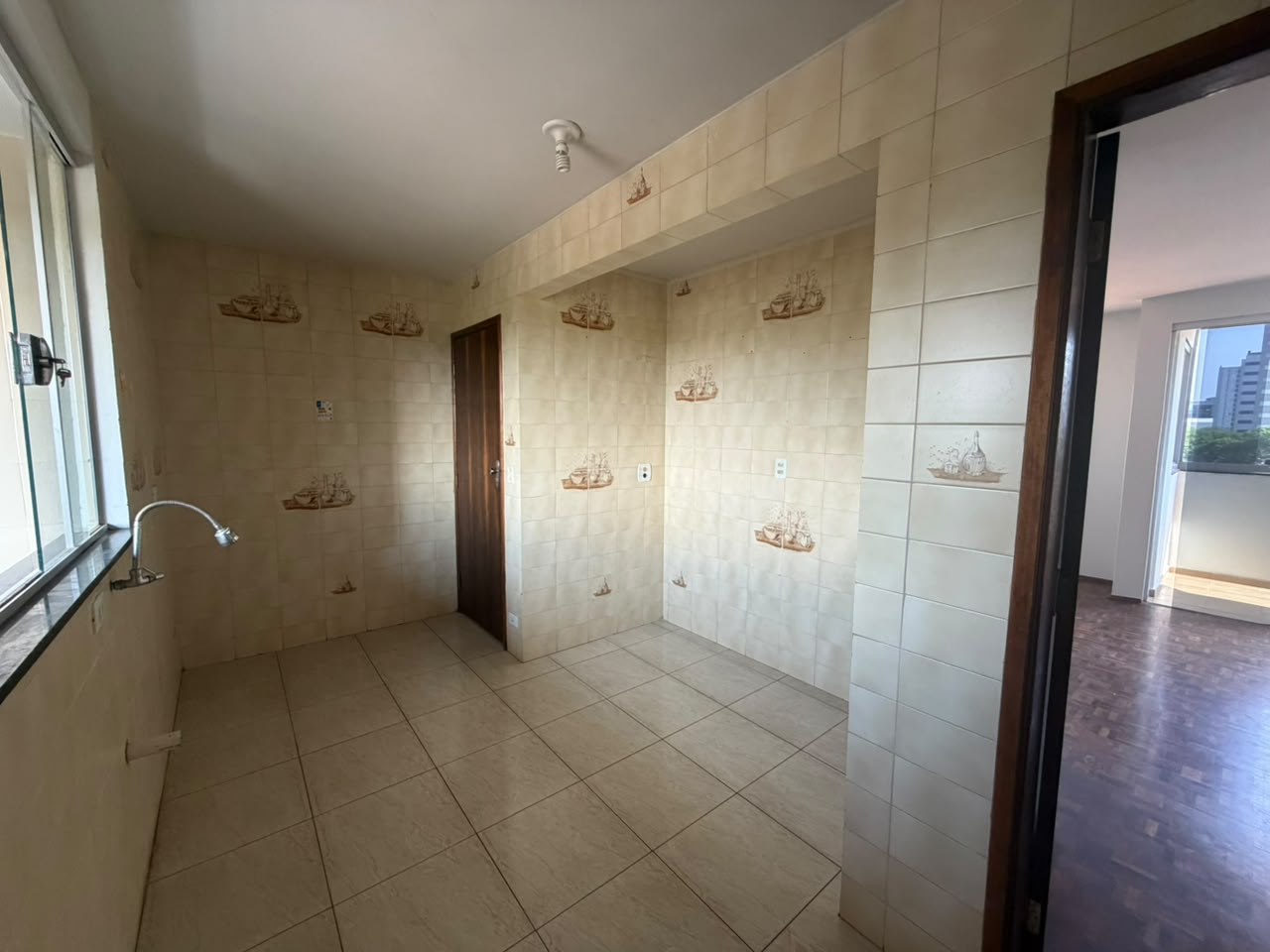 Alugue Sem Fiador - Apartamento com 3 Quartos, 115 m² - Zona 07, Maringá/PR