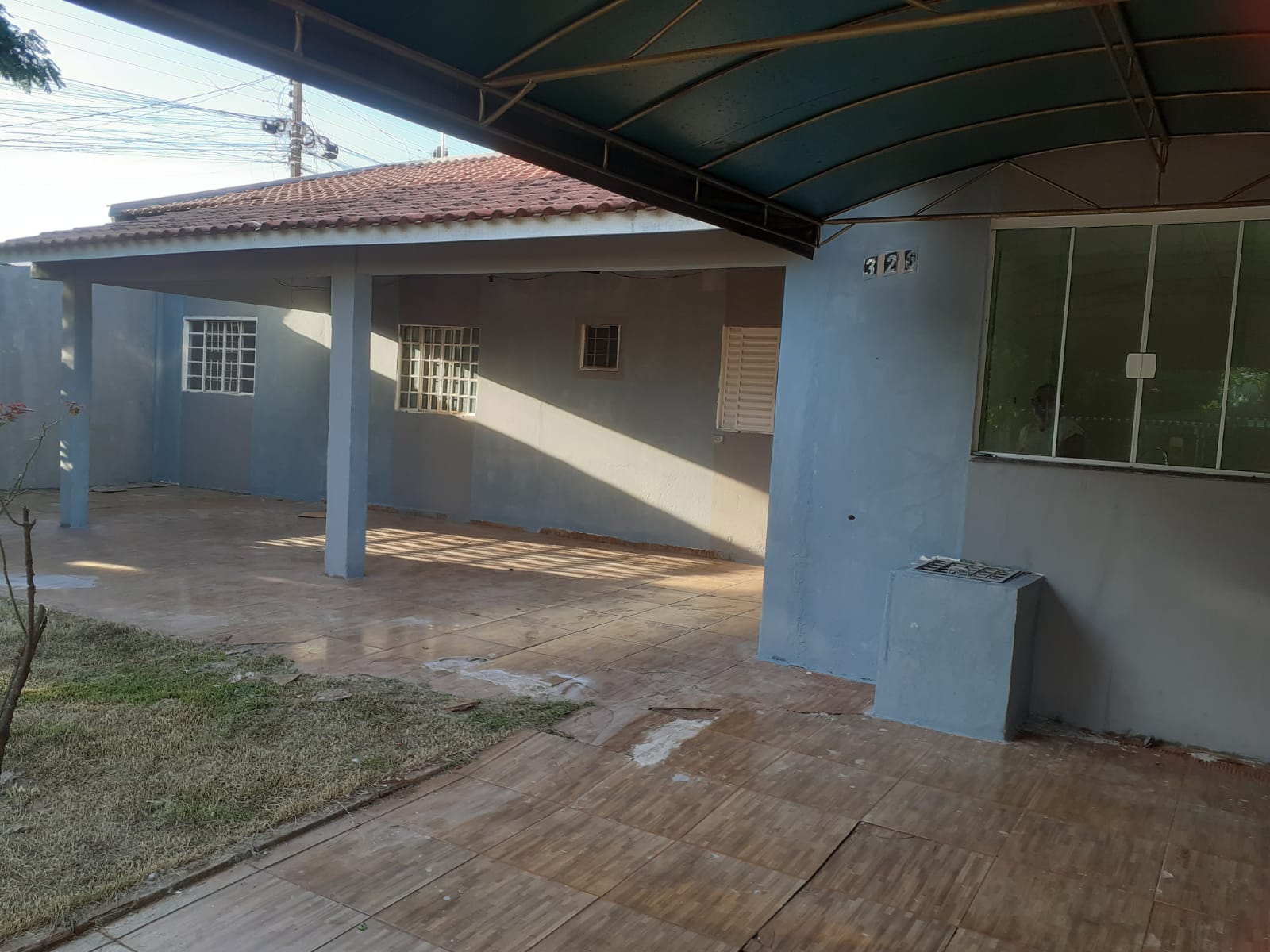 casa com 3 quartos + 1 banheiro em Sarandi