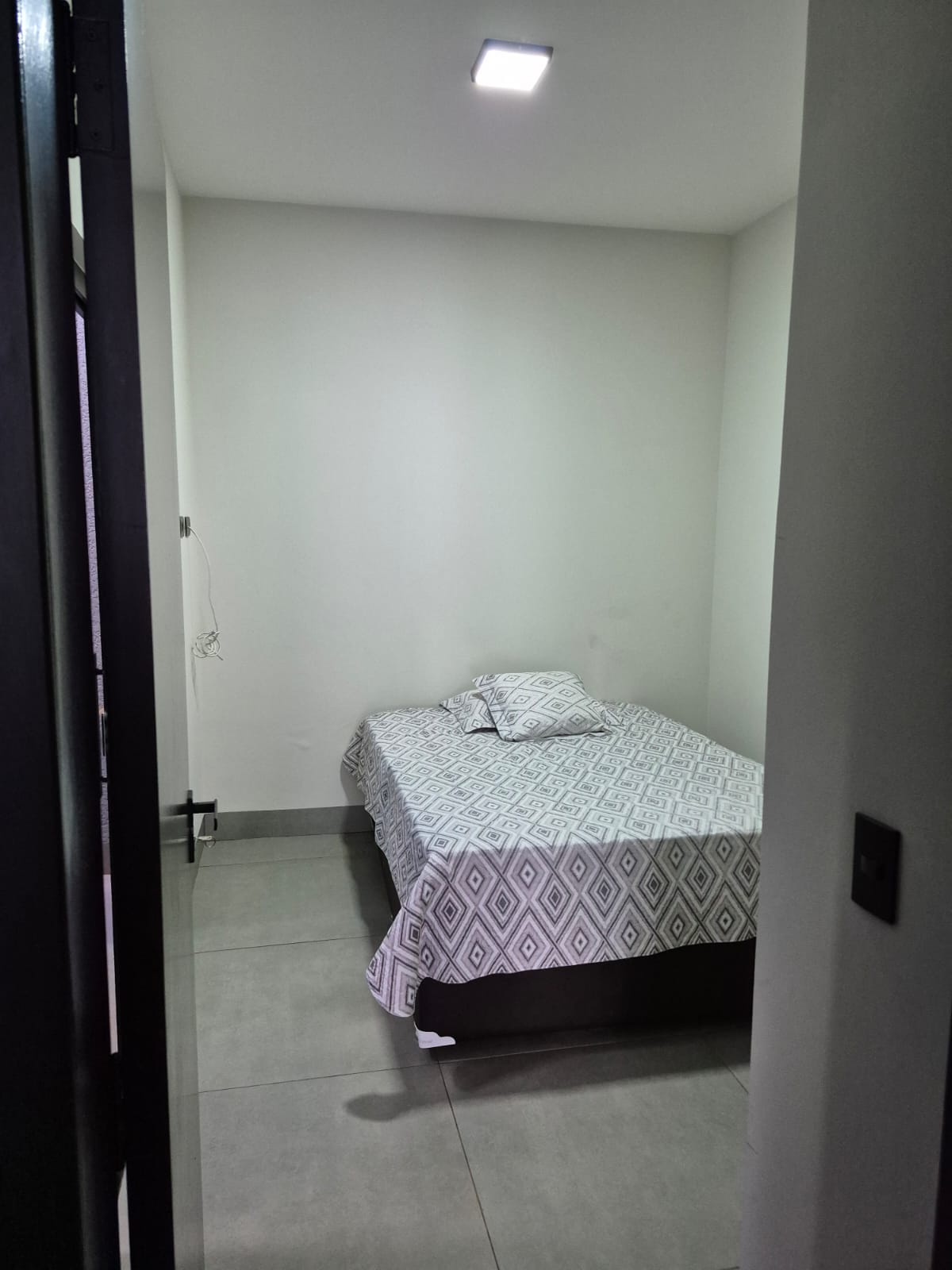 Chácara com 1 Quarto, 86 m² e 3 Vagas no Jardim Dias II - Maringá/PR