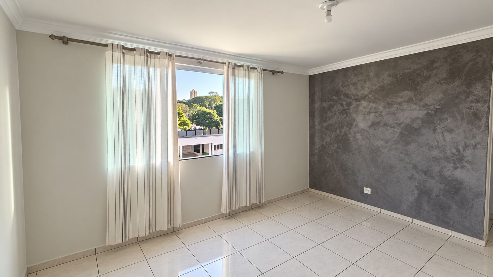 Apartamento com 2 Quartos, 47,23 m²  na Vila Bosque - Maringá/PR