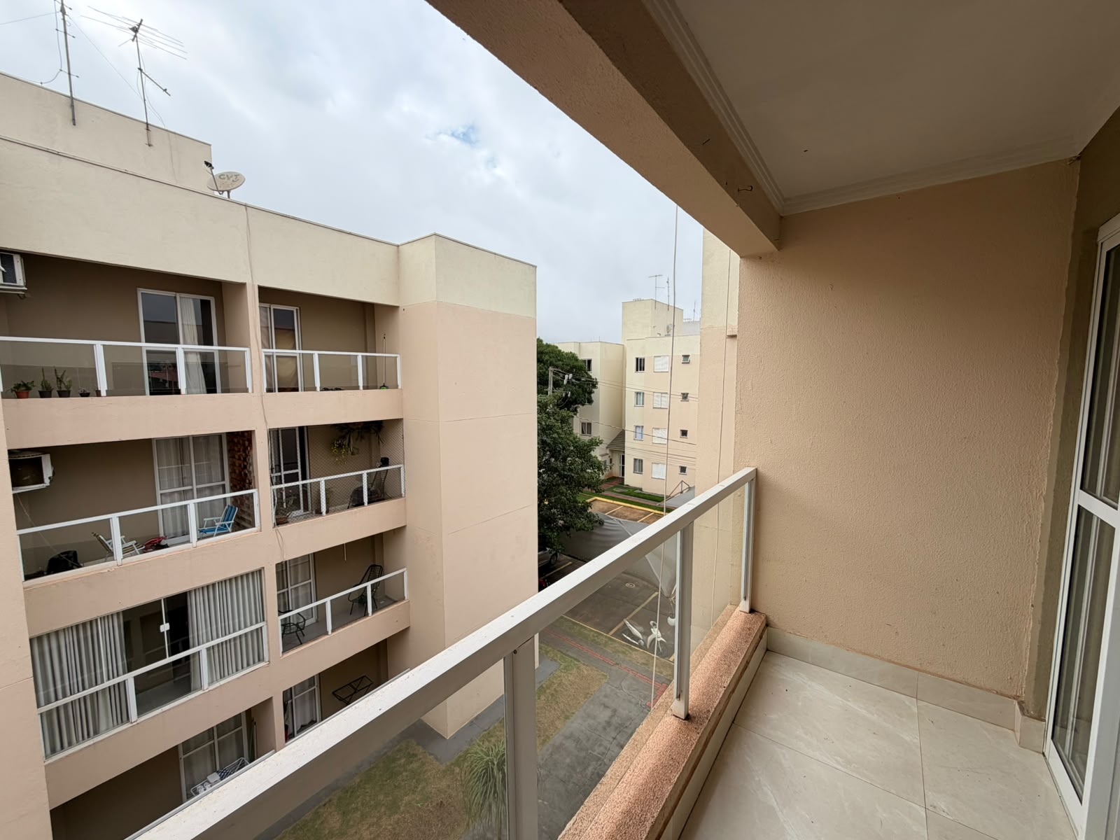 Apartamento com 2 Quartos e 46 m² para Alugar - Marialva/PR