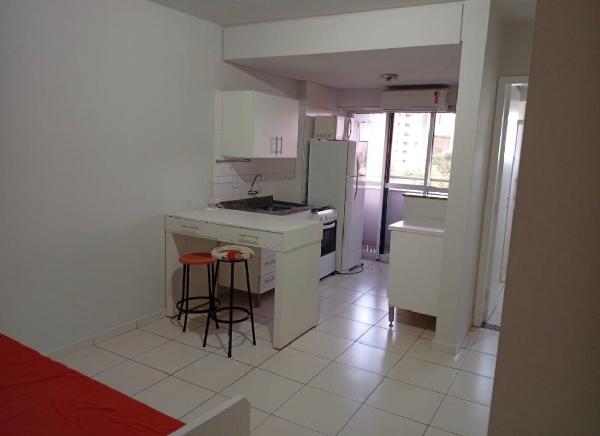 Kitnet Semi-Mobiliada para Locação – Av. Guedner