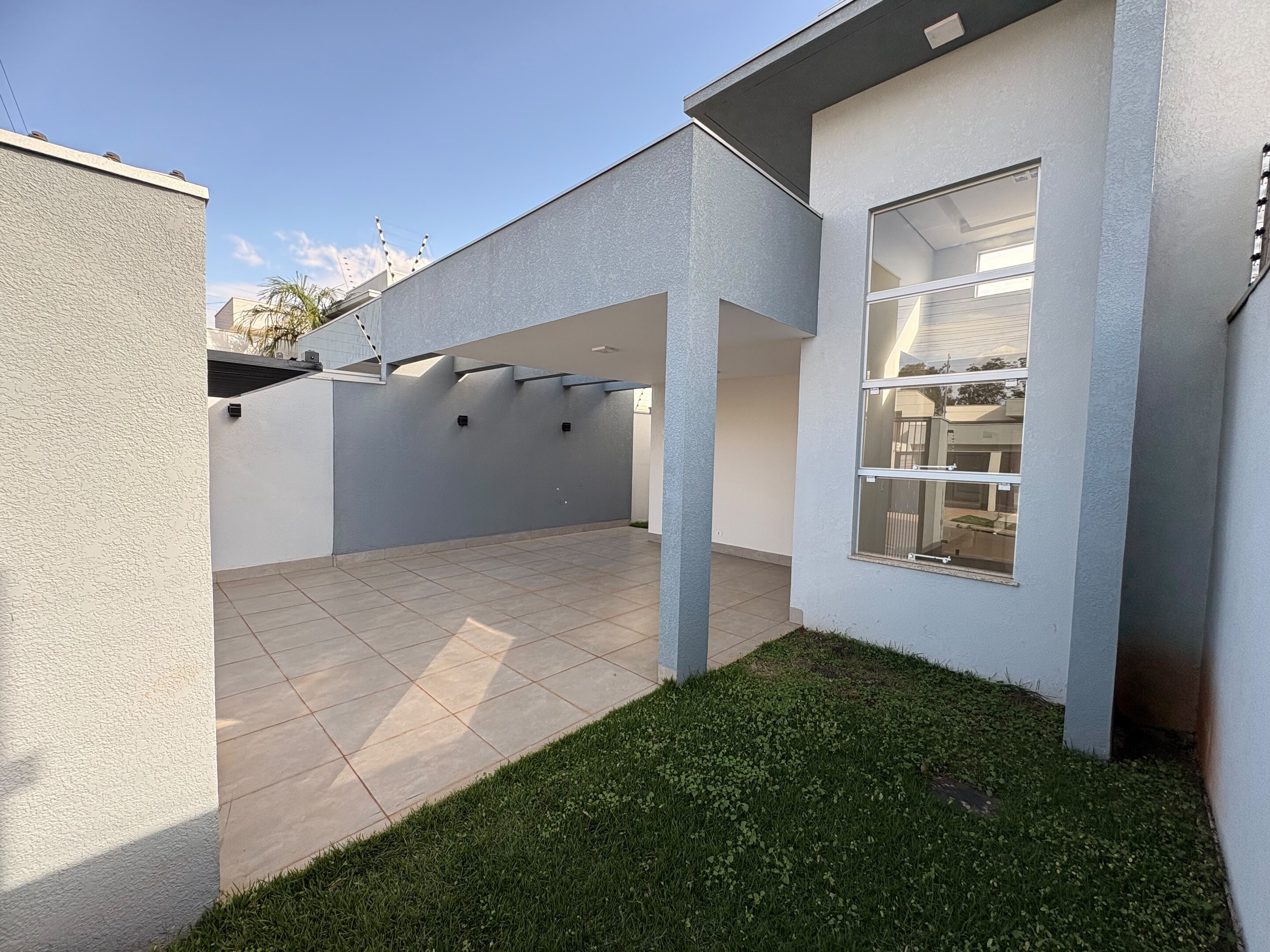 Casa para Venda com 1 suíte + 2 quartos  em Maringá-Pr