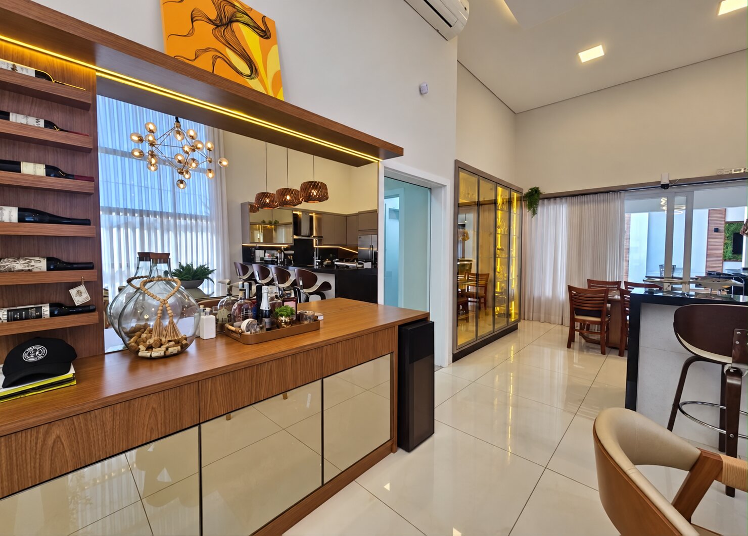 Casa com 3 Quartos, 276 m² à Venda no Jardim São Conrado - Maringá/PR