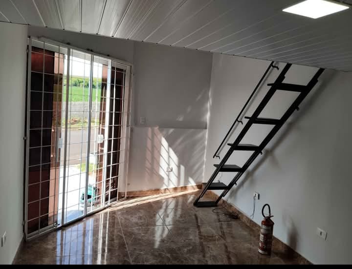 Procurando um espaço para montar seu escritório em Sarandi?