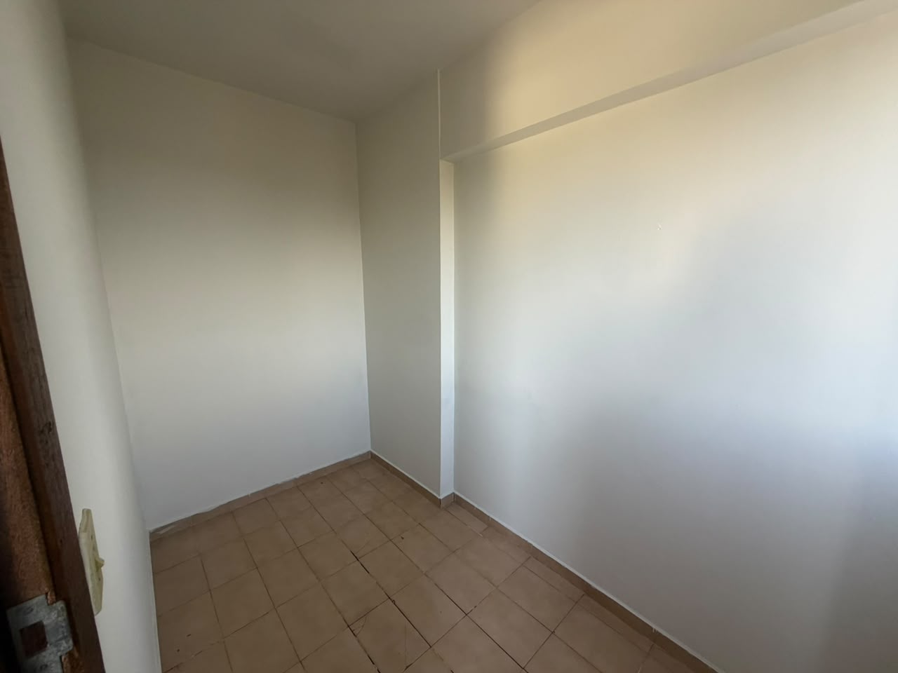 Alugue Sem Fiador - Apartamento com 3 Quartos, 115 m² - Zona 07, Maringá/PR
