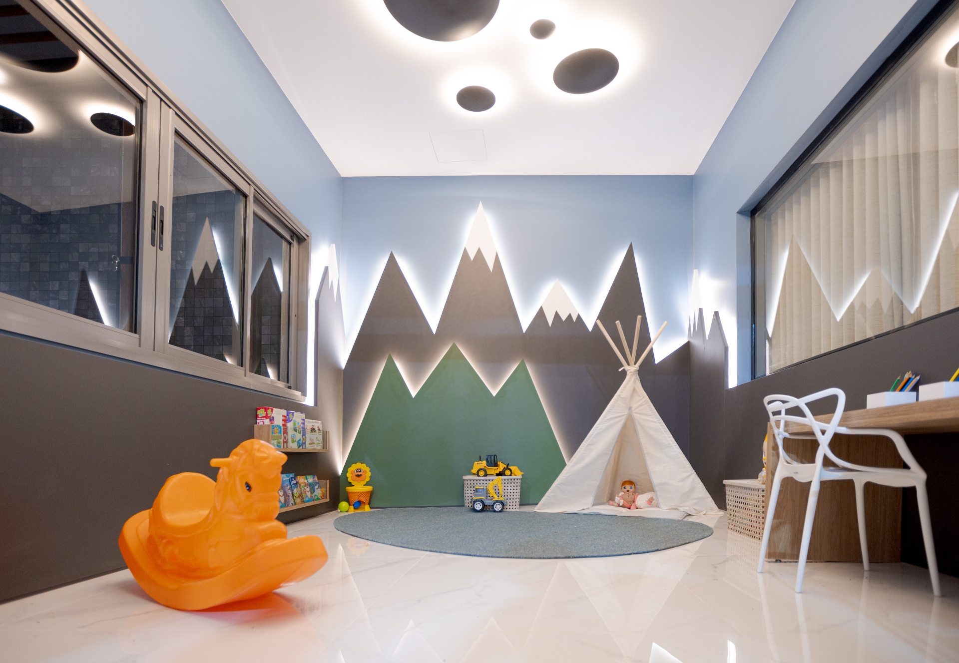 APARTAMENTO DE ALTO PADRÃO 3 SUÍTES AV. ITORORÓ R$-2.250.000,00