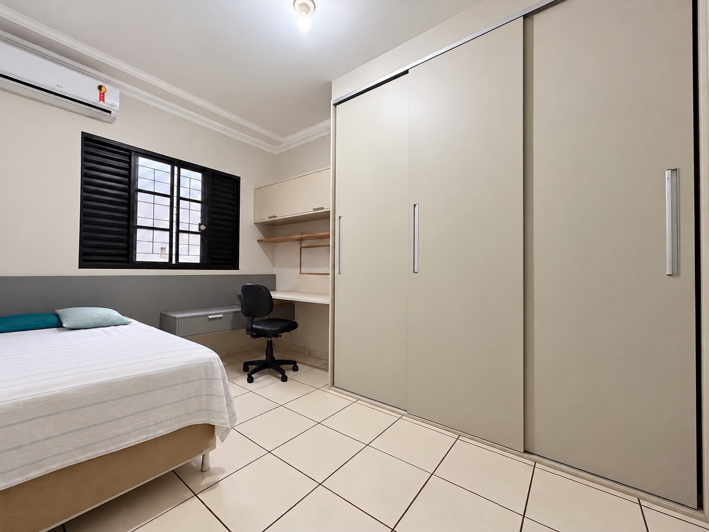 Excelente casa para locação com 3 quartos no Jardim Novo Oasis