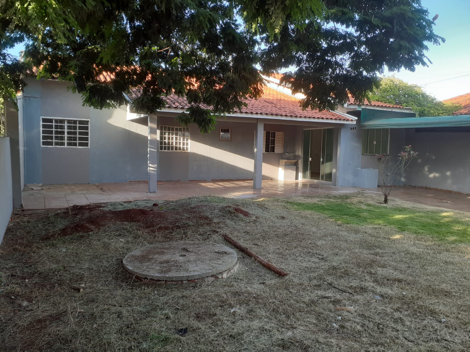 casa com 3 quartos + 1 banheiro em Sarandi