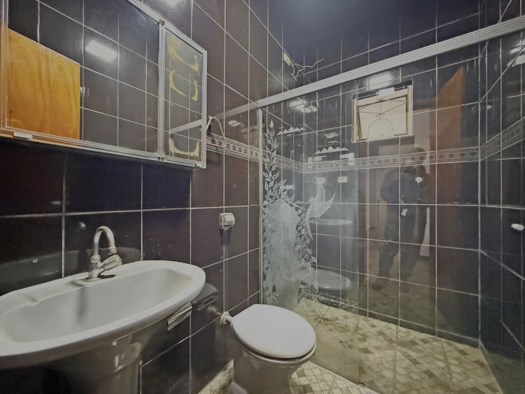 🏡 CASA PARA LOCAÇÃO | 1 SUÍTE + 2 QUARTOS, CHURRASQUEIRA E 3 VAGAS NA VILA ESPERANÇA ✨