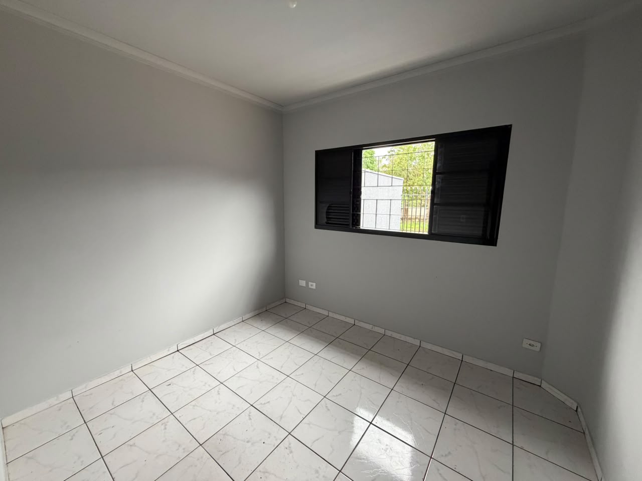 Casa com 3 Quartos, 100 m² - Jardim Bertioga, Maringá/PR