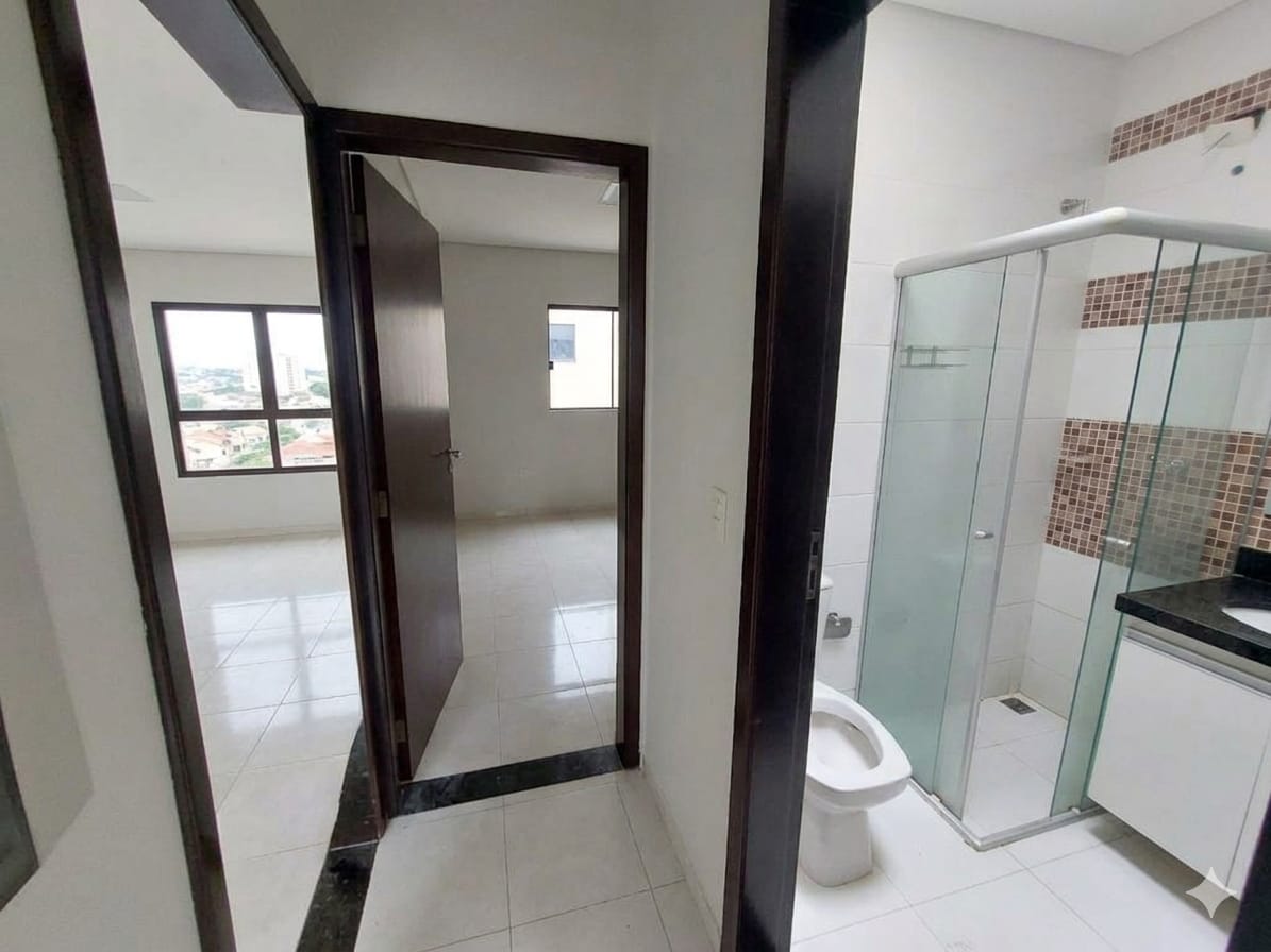 Apartamento de 110 m² com 2 Quartos, 1 Suíte e Sacada no Jardim Universo — Maringá/PR