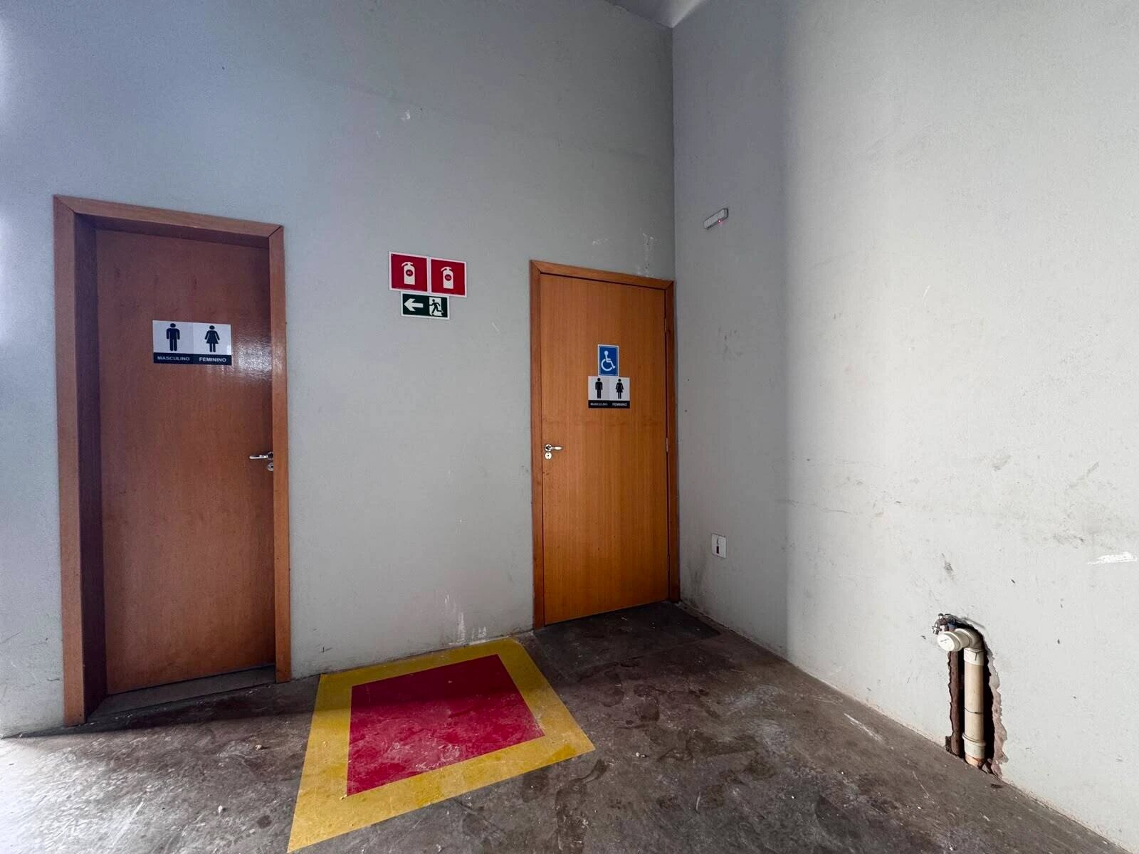 Seu negócio pode operar por duas ruas: salão de 342 m² no Bom Jardim por R$ 7.500/mês