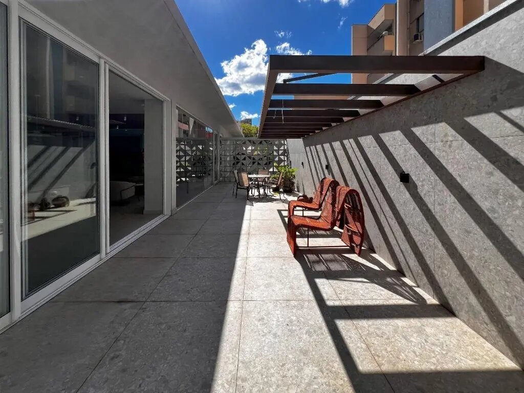 Apartamento com 3 Quartos, 116m² e 2 Vagas na Zona 07 - Maringá/PR