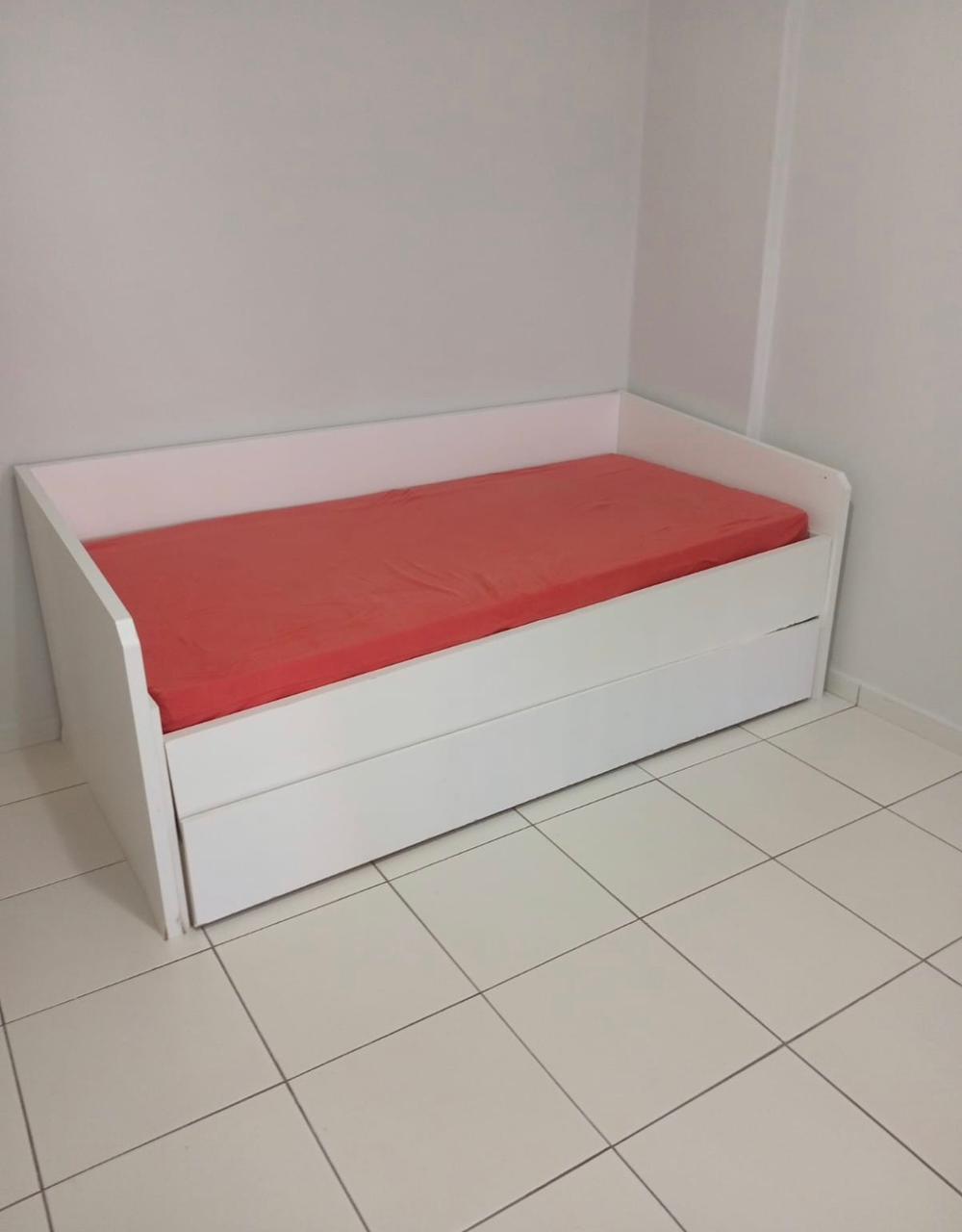 Kitnet Semi-Mobiliada para Locação – Av. Guedner