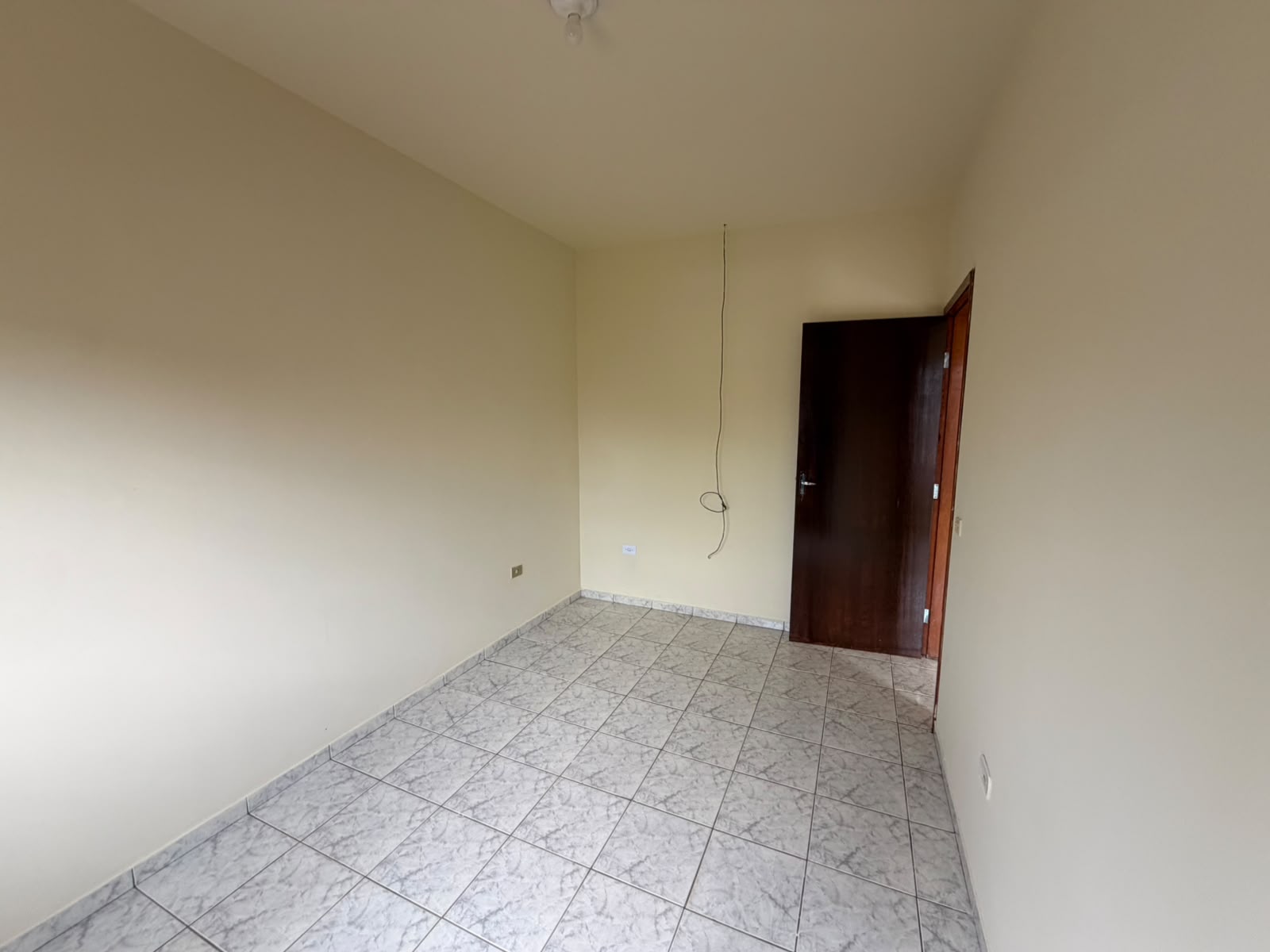 Sobreloja com 4 Quartos e 2 Vagas, 100 m² - Jardim Panorama, Sarandi/PR