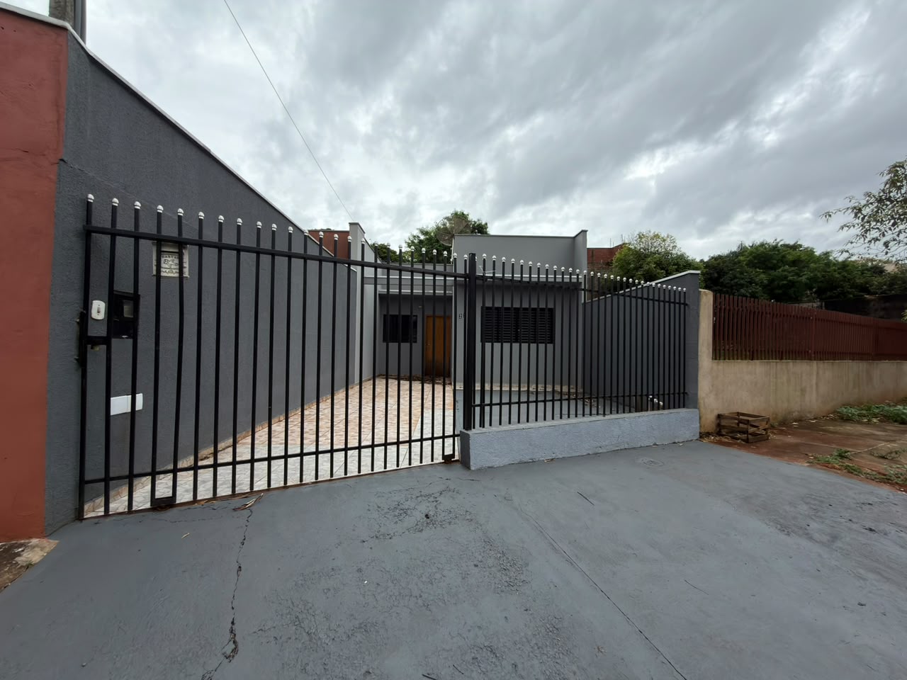 Casa com 3 Quartos, 100 m² - Jardim Bertioga, Maringá/PR