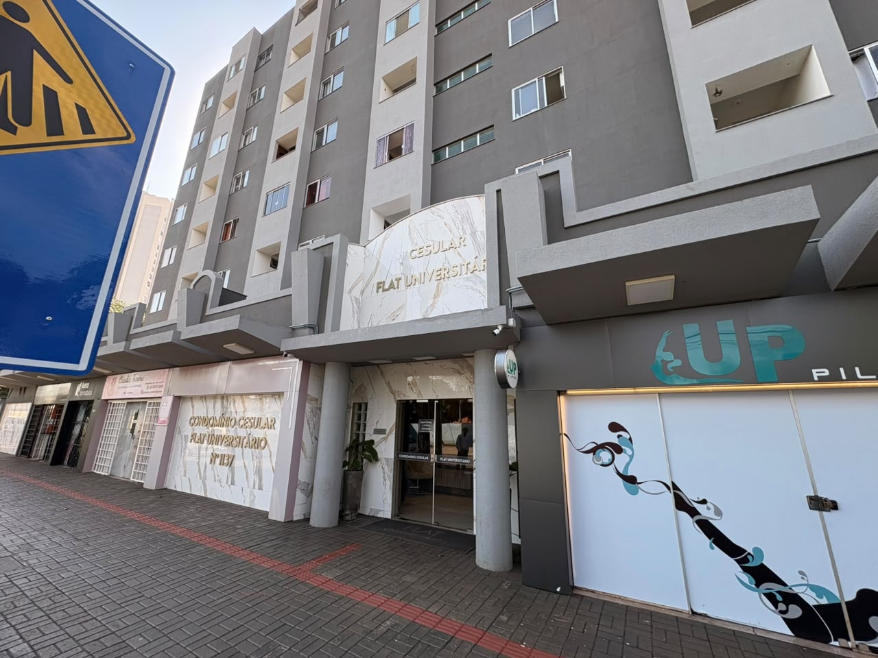 Apartamento Mobiliado para Locação Próximo à Unicesumar em Maringá/PR
