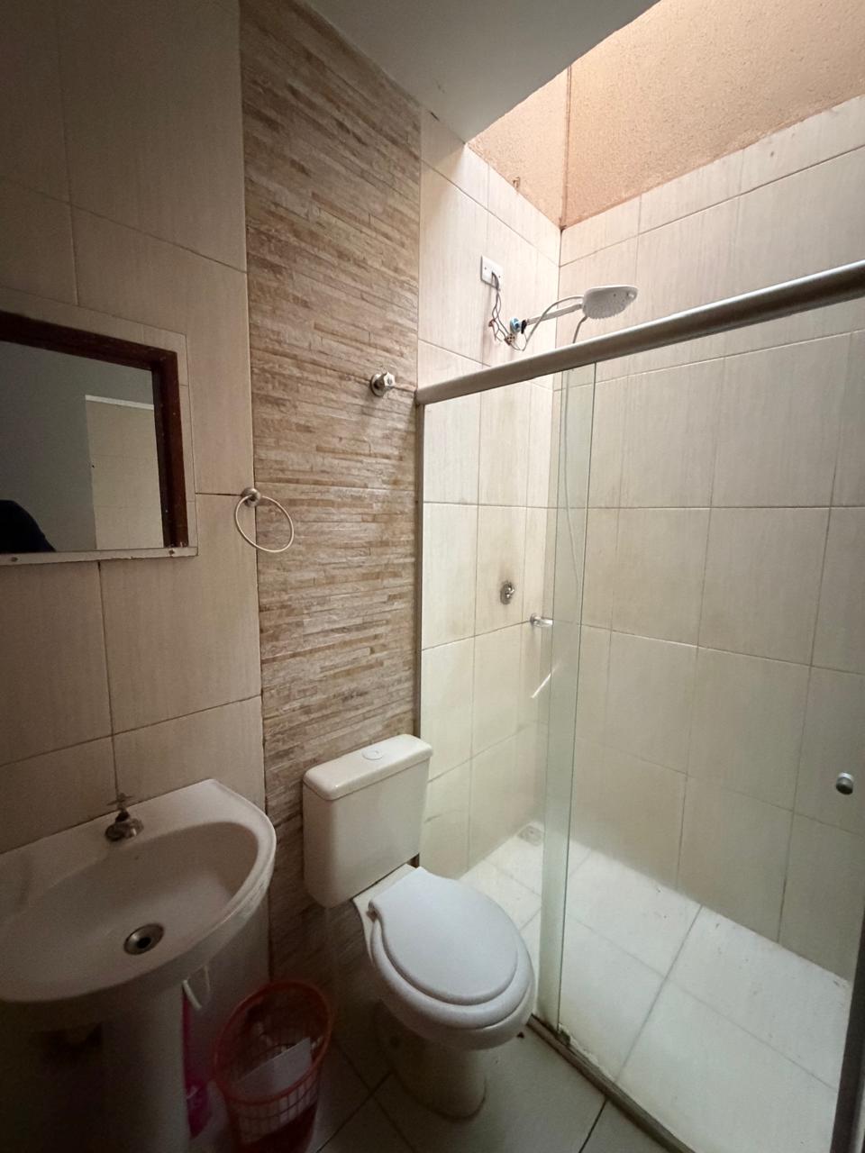 Casa com 2 Quartos, 80 m² e 2 Vagas - Jardim Verão, Sarandi/PR