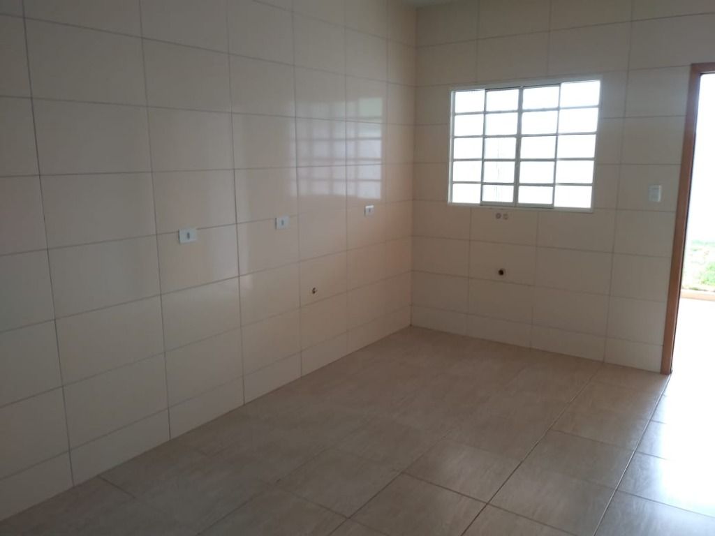Casa com 3 Quartos, 97 m² - Parque Residencial Quebec, Maringá/PR