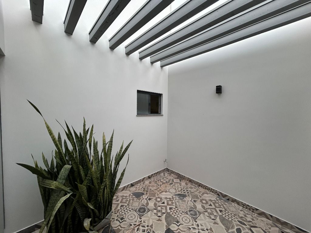 Casa com 3 Quartos, 130 m² - Jardim Alvorada, Maringá/PR
