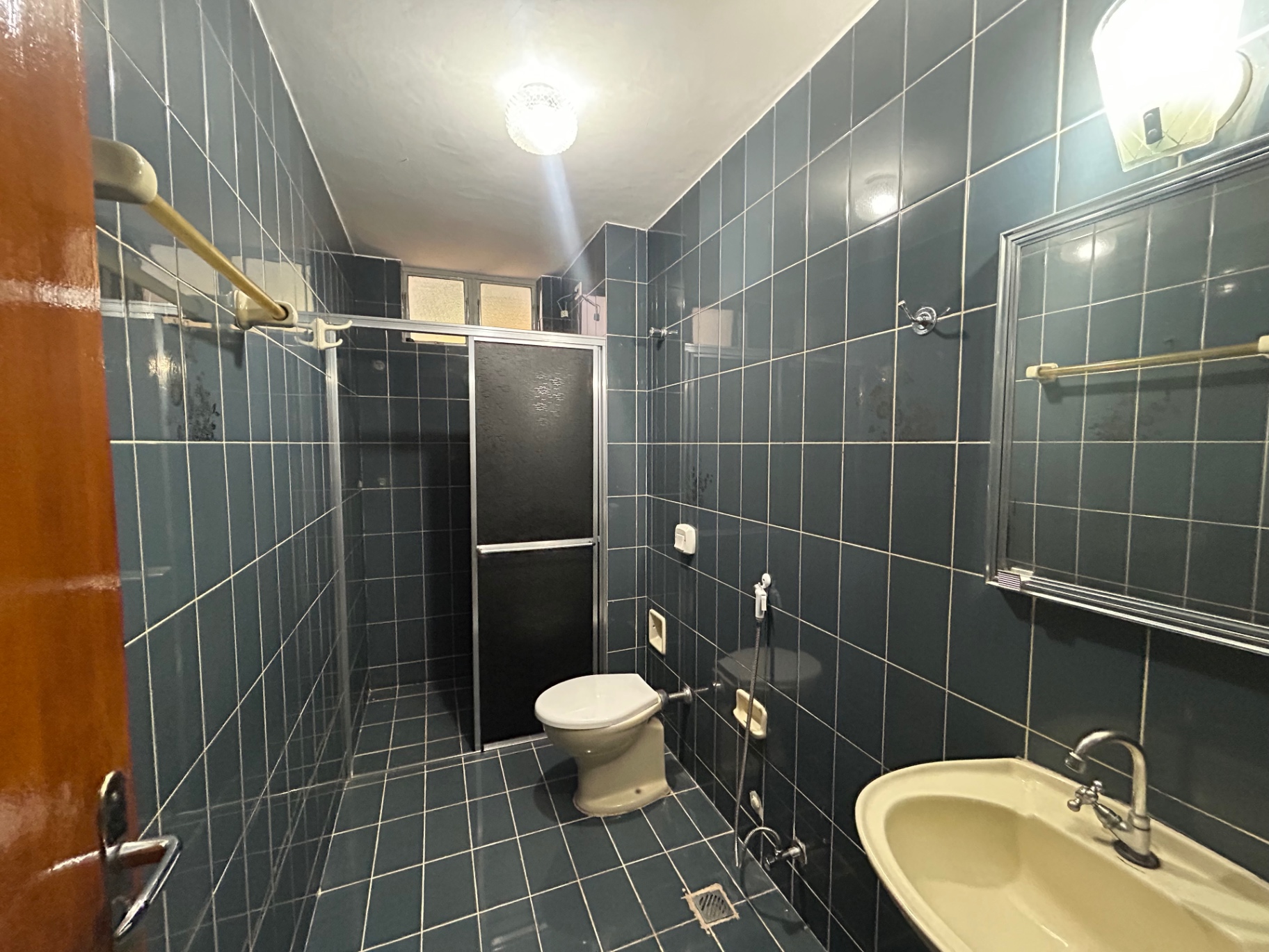 Apartamento com 3 Quartos e 120 m² na Zona 07 - Maringá/PR